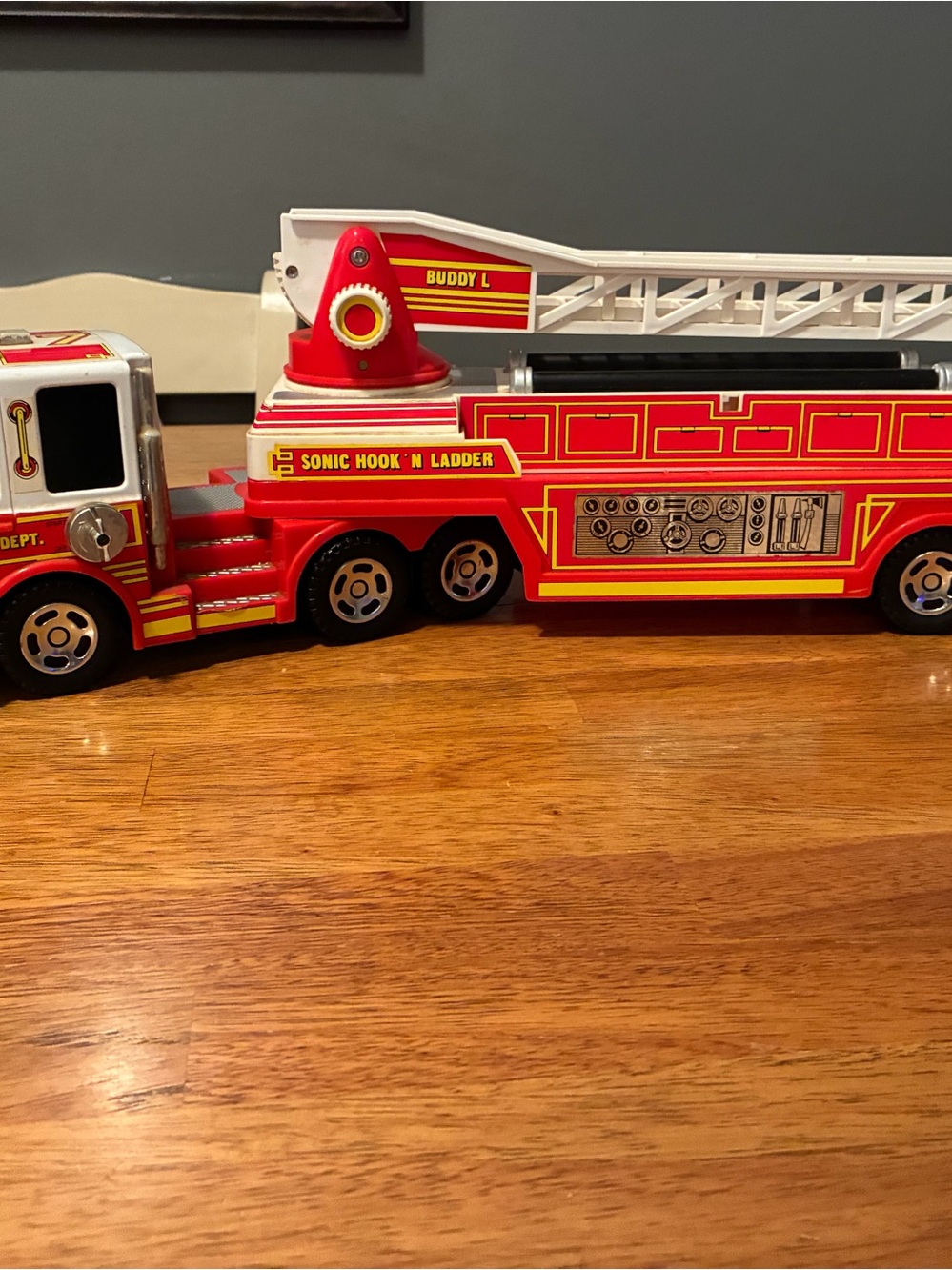 Buddy L Red Sonic Hook 'N Ladder Fire Truck Toy